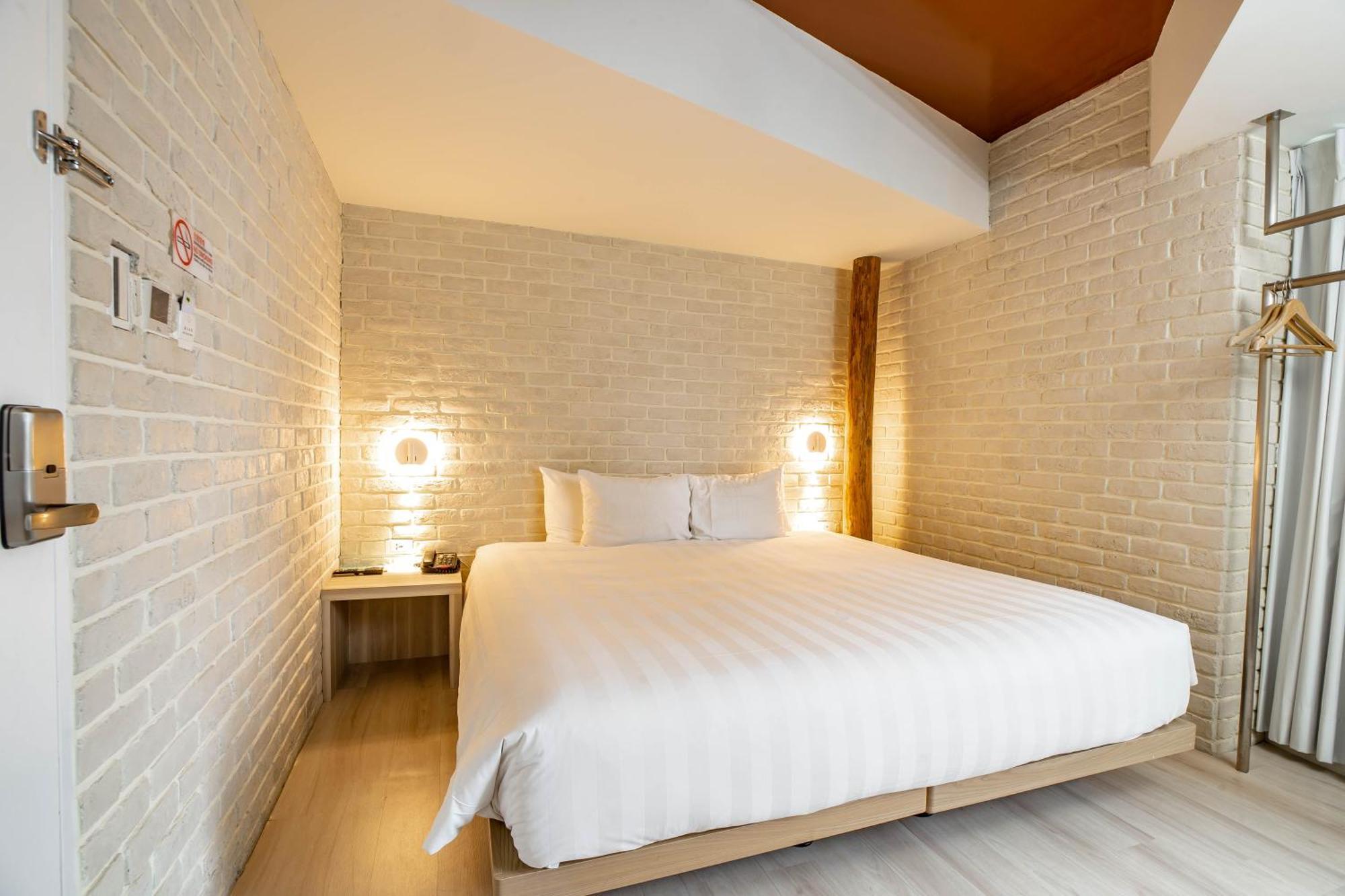 Hotel Papa Whale-Kaohsiung Formosa Boulevard Extérieur photo